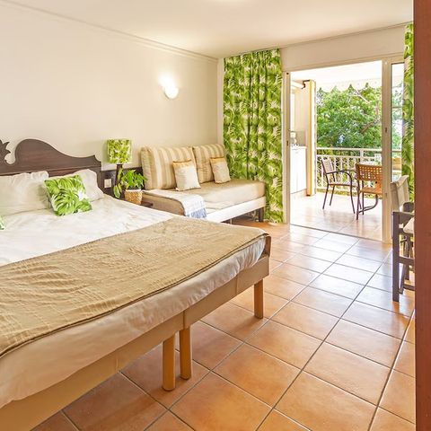 Studio 3 personnes - 3 personnes - Terrasse - Climatisé