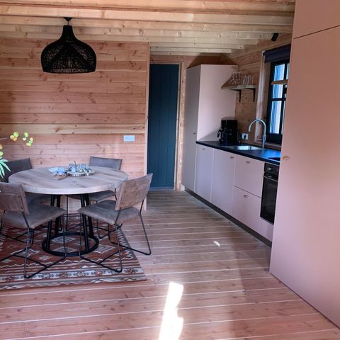 CHALET 4 personnes - Cabane dans les arbres avec jacuzzi