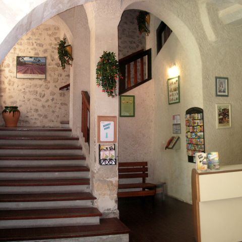 Résidence de Vacances Le Cloître des Dominicains - Camping Drome - Image N°3