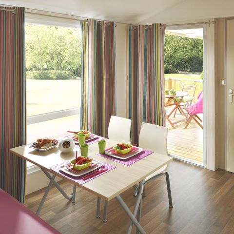 BUNGALOW 4 personnes - Loggia 25m² + terrasse - 2 chambres
