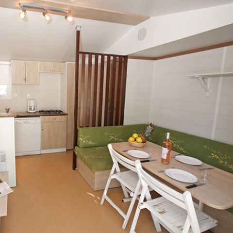 BUNGALOW 6 personnes - 3 chambres (C7)