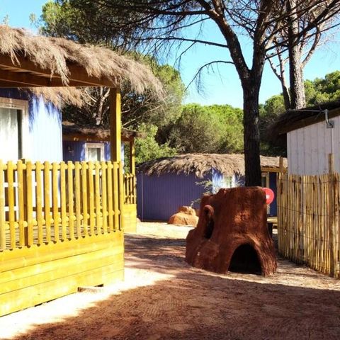 BUNGALOW 8 personnes - Confort 4 Pièces 6/8 Personnes Climatisé + TV