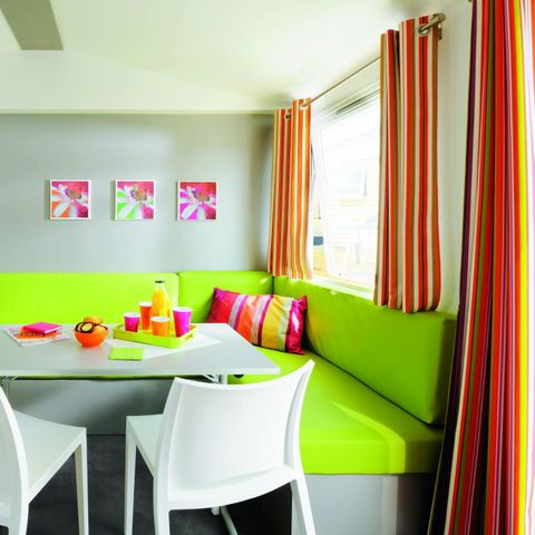 BUNGALOW 5 personnes - Confort TV 2ch-TV-plancha-terrasse couverte- 26m² | CONFORT