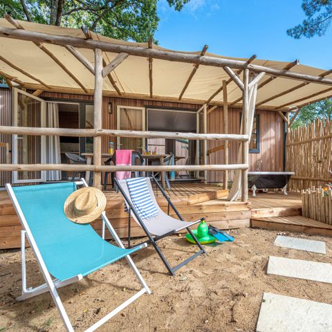 BUNGALOW 6 personnes - Garden 3ch-CLIM-baignoire-TV-LV-plancha-terrasse couverte-33m² | PREMIUM