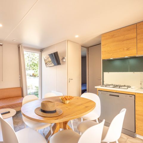 BUNGALOW 4 personnes - Garden 2ch-CLIM-baignoire-TV-LV-plancha-terrasse couverte-31m² | PREMIUM