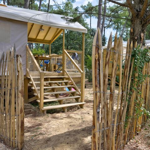 Lodge 5 personnes - Cosyflower - 2 chambres - -TV-plancha-terrasse couverte-28m² - CONFORT