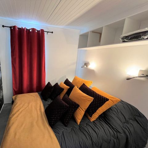 HÉBERGEMENT INSOLITE 4 personnes - Cabane Cinéma Sam/Sam