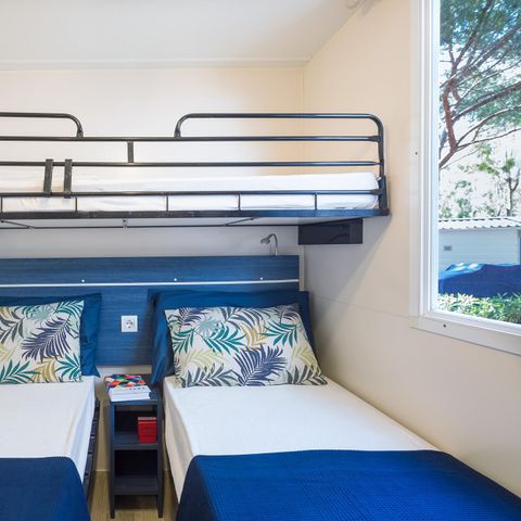 BUNGALOW 6 personnes - BLU ROMANTIC (4 adultes + 2 enfants)