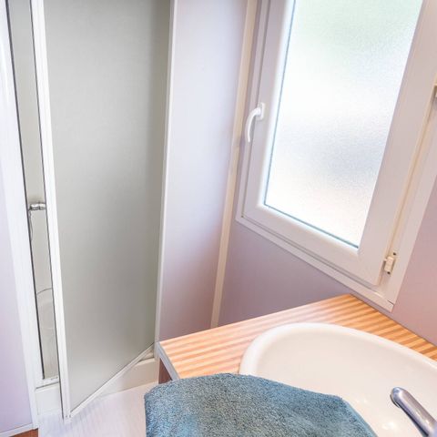 BUNGALOW 4 personnes - Classic | 2 Ch. | 4 Pers. | Terrasse surélevée | 1 SDB | Clim