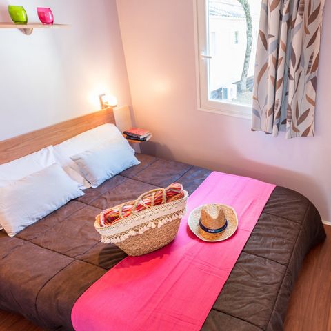 BUNGALOW 6 personnes - Classic | 2 Ch. | 4/6 Pers. | Terrasse surélevée non couverte | 1 SDB | Clim