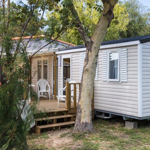 BUNGALOW 6 personnes - Comfort | 3 Ch. | 6 Pers. | Terrasse surélevée | 1 SDB | Clim.