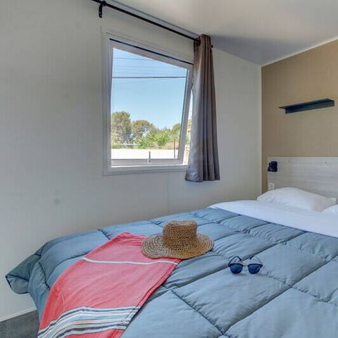 BUNGALOW 6 personnes - Premium | 3 Ch. | 6 Pers. | Terrasse surélevée | 1 SDB | Clim. | TV