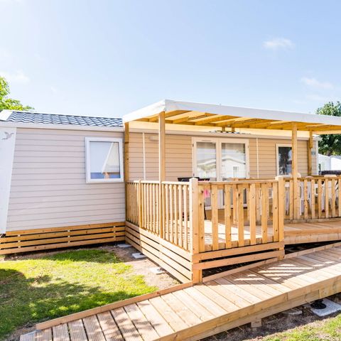 BUNGALOW 4 personnes - Mobil-home PMR | Comfort | 2 Ch. | 4 Pers. | Terrasse surélevée | Clim.