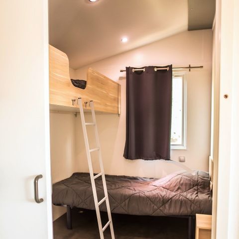 BUNGALOW 6 personnes - CONFORT adapté pour personne à mobilité réduite - 2 chambres avec climatisation + TV