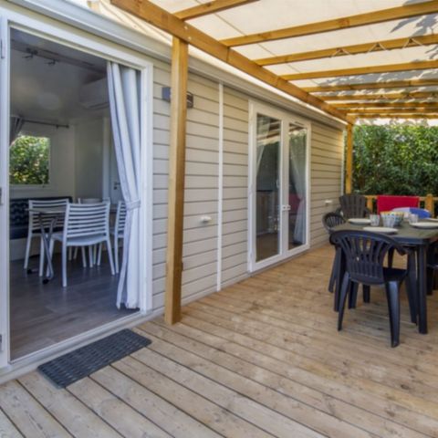 BUNGALOW 4 personnes - CLASSIQUE - 2 chambres avec climatisation 