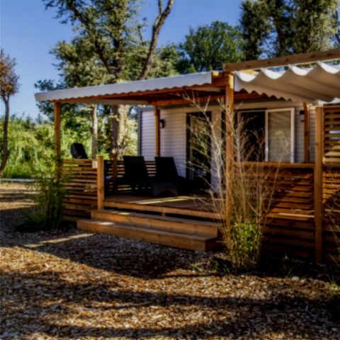 BUNGALOW 5 personnes - PREMIUM - 2 chambres avec climatisation +TV+ Plancha à gaz + 2 SDB 