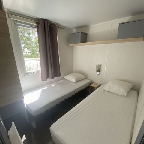 Mobilhome 6 personnes - Grand confort Tamaris 6 personnes - 3 chambres, climatisé, téléviseur