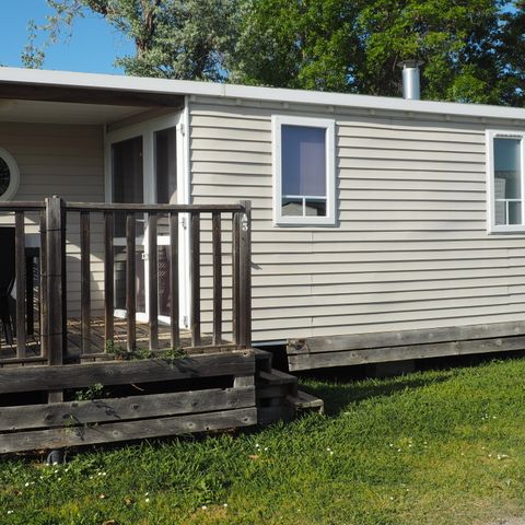 BUNGALOW 4 personnes - MH Confort Mistral 4 personnes - 2 chambres, climatisation et télévision