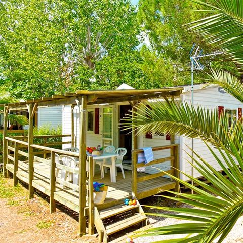BUNGALOW 6 personnes - Mobil home climatisé 4/6 personnes (env. 30 m²)
