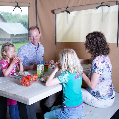 TENTE TOILE ET BOIS 5 personnes - Luxe