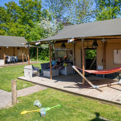 TENTE TOILE ET BOIS 5 personnes - Luxe