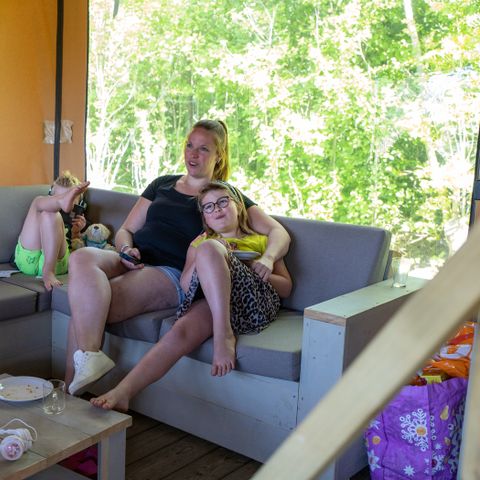 TENTE TOILE ET BOIS 7 personnes - Luxe