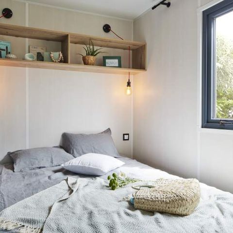 BUNGALOW 4 personnes - Cabane Surfer 2 chambres - 25 m² + terrasse semi couverte