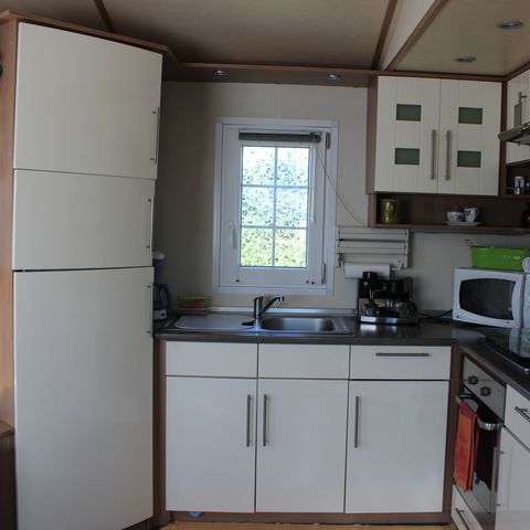 BUNGALOW 4 personnes - Mobil home Premium Villa 2 chambres - 40 m² + terrasse semi couverte + grand jardin