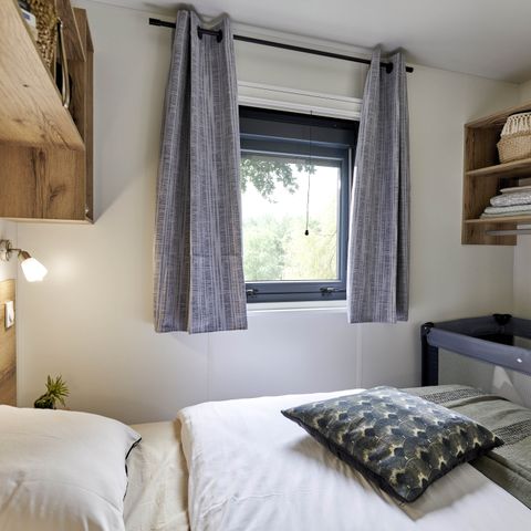 BUNGALOW 4 personnes - Mobil home Lodge 77 Confort plus 2 chambres - 30 m² + terrasse semi couverte