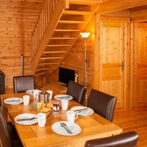 CHALET 7 personnes - Lodge | 3 Ch. | 5/7 Pers. | Terrasse surélevée | 1 SDB | TV