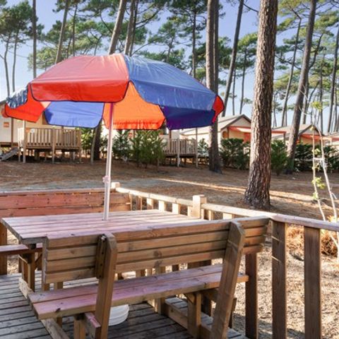 BUNGALOW 8 personnes - Classic XL | 3 Ch. | 6/8 Pers. | Terrasse surélevée non couverte