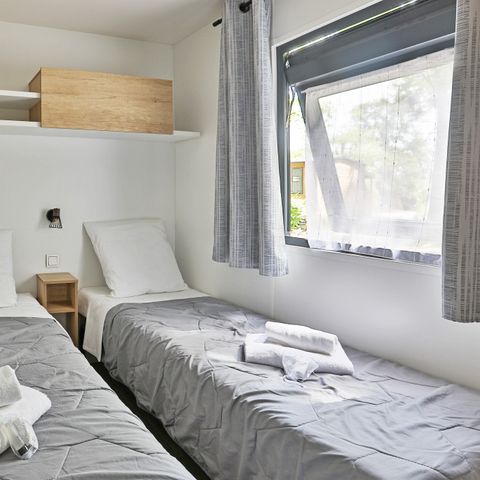 BUNGALOW 6 personnes - Premium Azure | 3 Ch. | 6 Pers. | Terrasse surélevée | Clim.