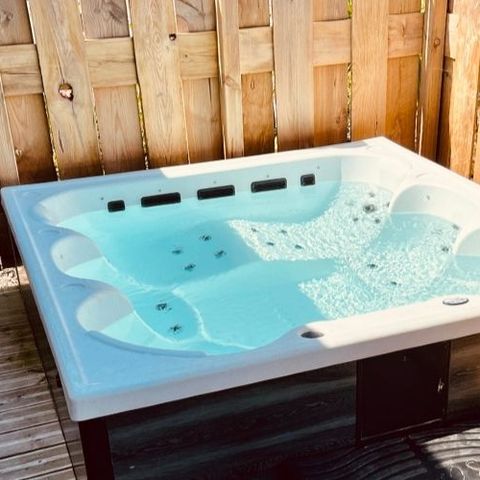 BUNGALOW 8 personnes - Mobile-Home LUXE LOKIZ avec spa 8 personnes
