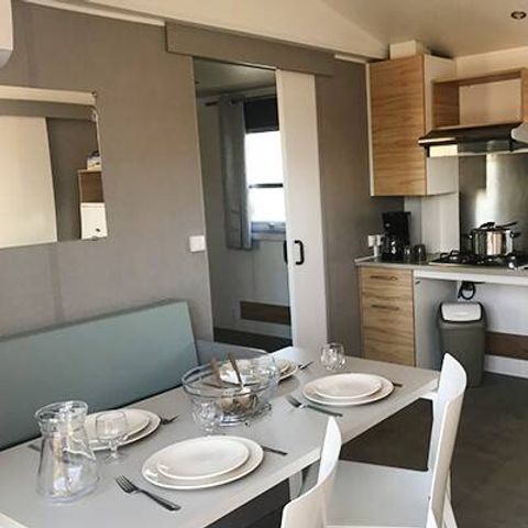 BUNGALOW 4 personnes - Mobil-home PMR | Comfort | 2 Ch. | 4 Pers. | Terrasse surélevée | Clim.