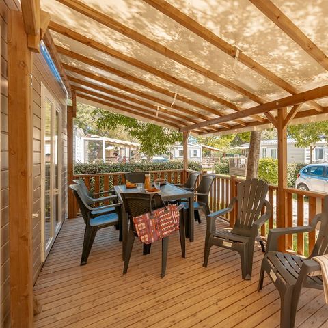 BUNGALOW 6 personnes - Comfort XL | 3 Ch. | 6 Pers. | Terrasse surélevée | Clim. | TV