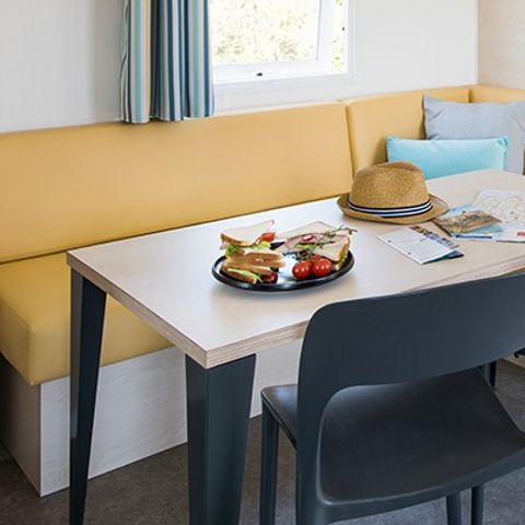 BUNGALOW 4 personnes - Ultimate | 2 Ch. | 4 Pers. | Terrasse surélevée | 2 SDB | Clim. | TV