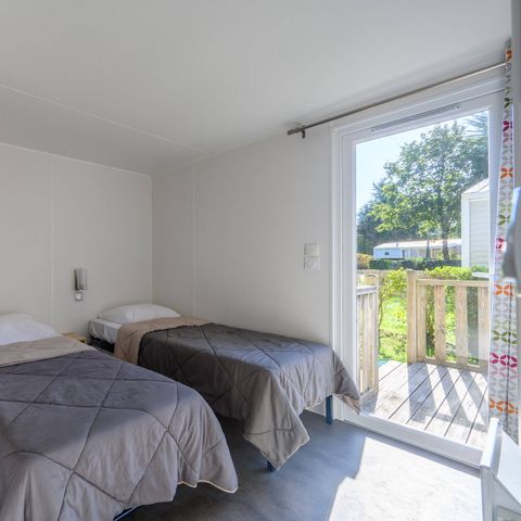 BUNGALOW 6 personnes - Mobil-home | Comfort | 3 Ch. | 6 Pers. | Terrasse couverte | 1 SDB | Clim. | TV