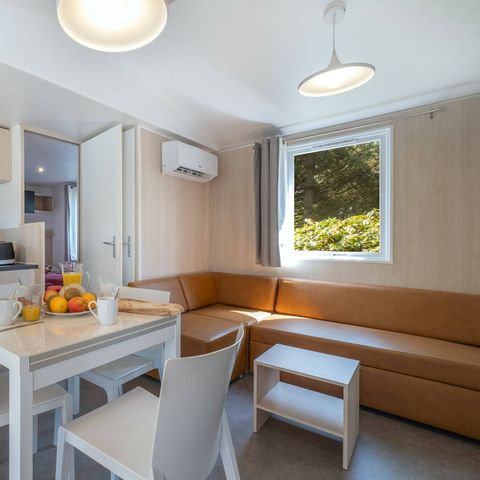 BUNGALOW 4 personnes - Mobil-home | Ultimate | 2 Ch. | 4 Pers. | Terrasse couverte | 1 SDB | Clim. | TV