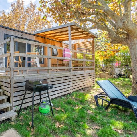 BUNGALOW 6 personnes - Mobil-home | Premium | 3 Ch. | 6 Pers. | Terrasse couverte | 1 SDB | Clim. | TV