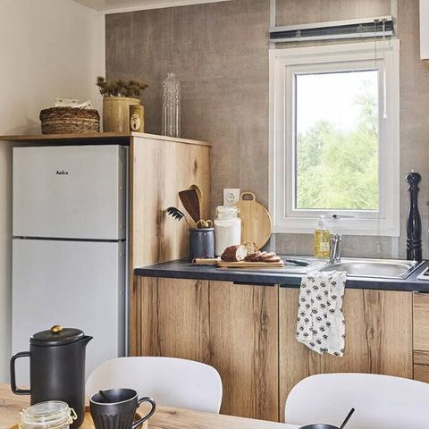 BUNGALOW 6 personnes - Mobil-home | Comfort | 3 Ch. | 6 Pers. | Terrasse couverte | 1 SDB | Clim.