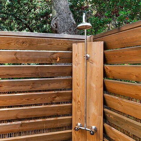 BUNGALOW 4 personnes - Ultimate | 2 Ch. | 4 Pers. | Terrasse couverte | Jacuzzi | Douche extérieure | 1 SDB | Clim. | TV