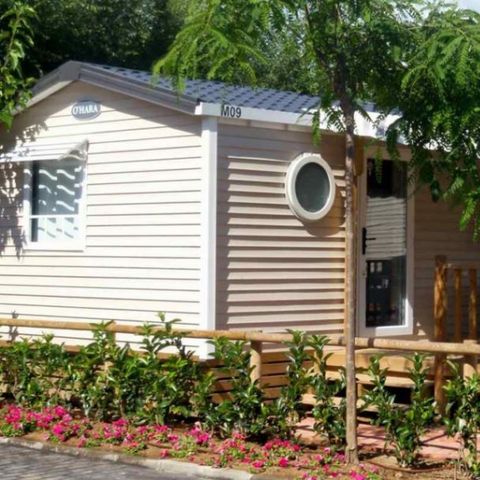 BUNGALOW 6 personnes - 6 places 3 chambres clim TV