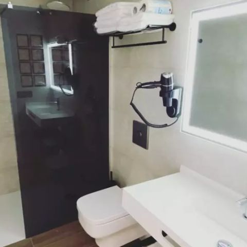 STUDIO 4 personnes - Studio 2 Pièces 2/4 Personnes Climatisé + TV
