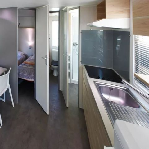 BUNGALOW 4 personnes - Mobil Home 4 places 2 chambres (clim,tv)