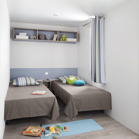 BUNGALOW 6 personnes - 2 chambres et convertible salon + climatisation