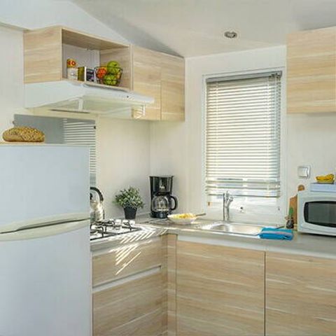 BUNGALOW 6 personnes - Mobil-home | Comfort | 2 Ch. | 4/6 Pers. | Terrasse simple | Clim.