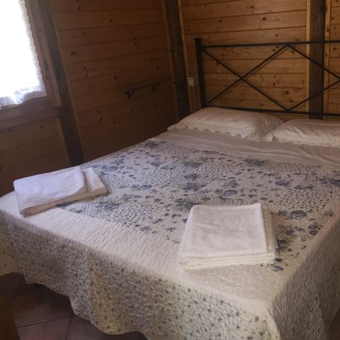 BUNGALOW 2 personnes - Mobilhome