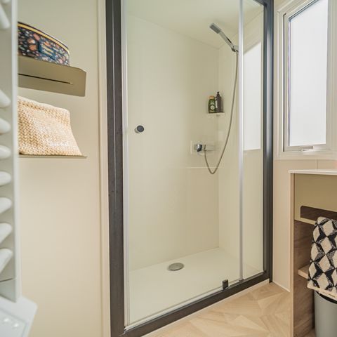 Mobilhome 4 personnes - LOISIRS
