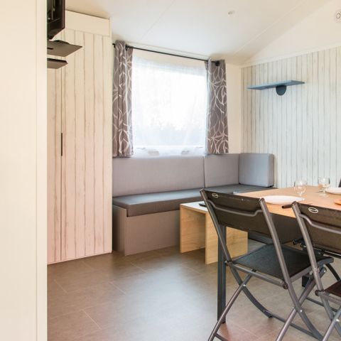 BUNGALOW 5 personnes - AUTHENTIQUE - TV - PLANCHA