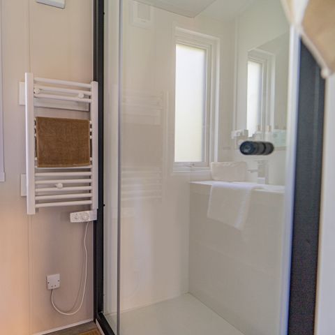 BUNGALOW 4 personnes - PREMIUM JACUZZI